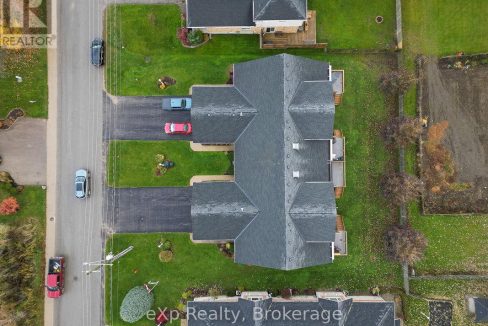 29921768-3c97fbf3ae-48.jpg