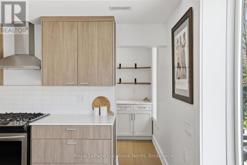 29921774-ee17f43583-8.jpg
