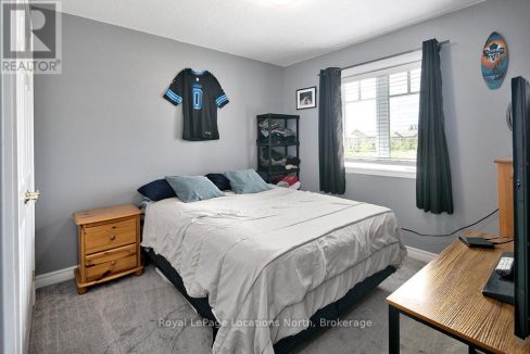 29922011-27296095cc-25.jpg