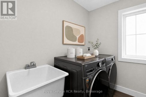 29929816-64897d5cc7-18.jpg
