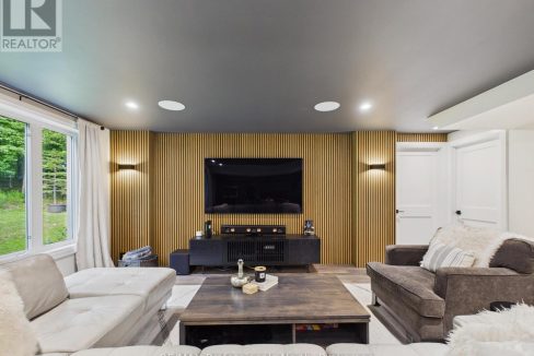 29933552-ca07a3ba4e-34.jpg