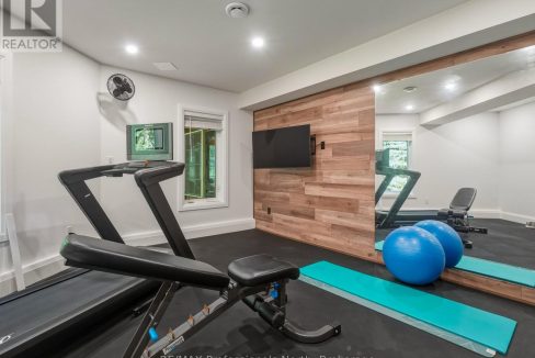 29933552-ca07a3ba4e-40.jpg