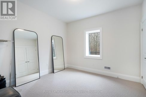 29940135-23bed7909e-43.jpg