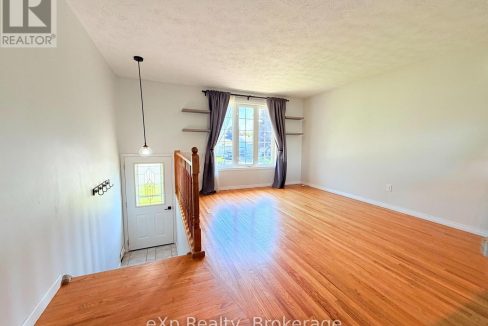 29941688-3ad8e105bd-2.jpg