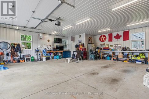 29950166-2b07efd249-14.jpg