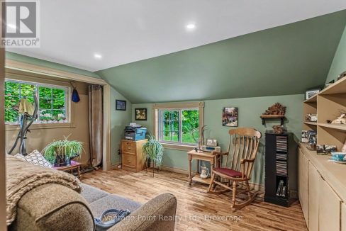 29950166-2b07efd249-27.jpg