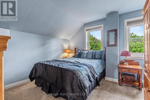 29950166-2b07efd249-35.jpg