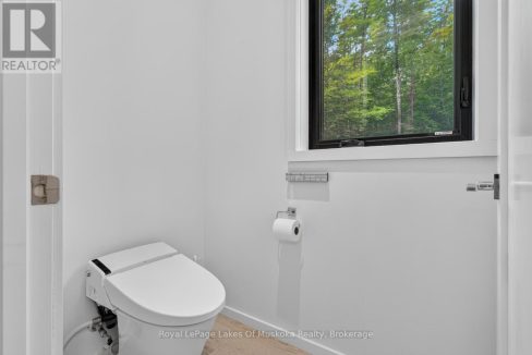 29950888-4e965d88bf-29.jpg