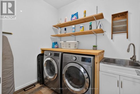 29950888-4e965d88bf-30.jpg