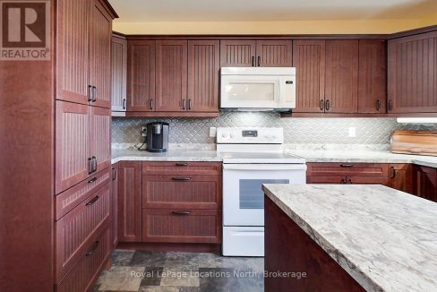 29952672-5d6d1de966-15.jpg