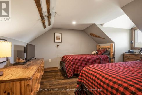 29954220-6ddc354dd7-18.jpg