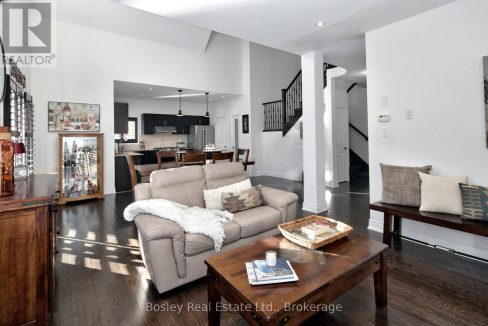 29958110-4704127a88-11.jpg