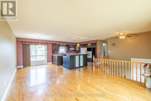29964578-8809058da1-6.jpg