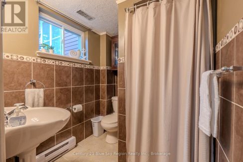 29965122-33e57fca75-28.jpg