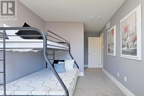 29966249-3ec132c9e4-24.jpg