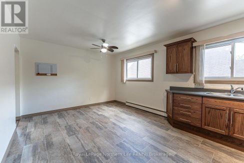 29966402-308db77f90-7.jpg