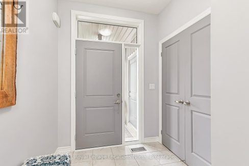 29967914-4be7375837-2.jpg