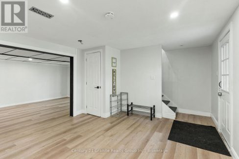 29972960-7c3eece957-29.jpg