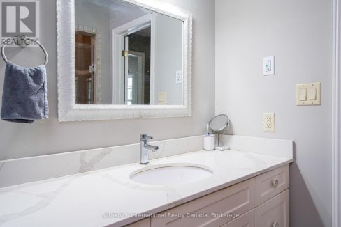 29977642-7af039a23c-23.jpg