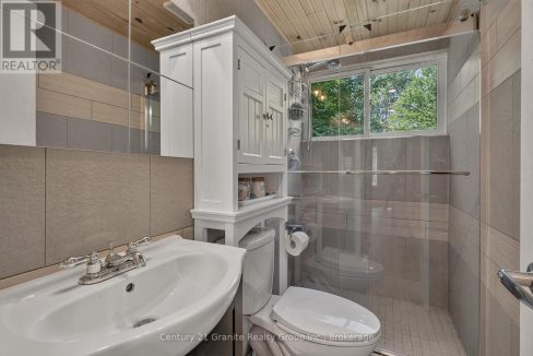 29979544-6baa3ebd66-15.jpg