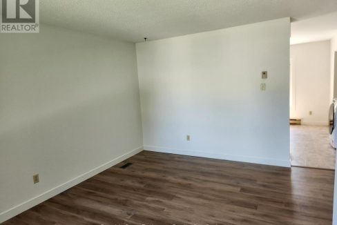 29985638-88e4e9335b-6.jpg