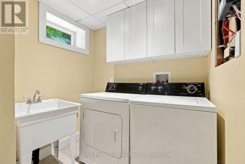 29985920-bc37c4e1ab-44.jpg