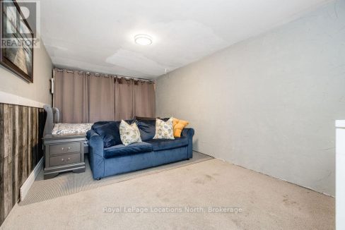 29989266-6db1eefa56-16.jpg