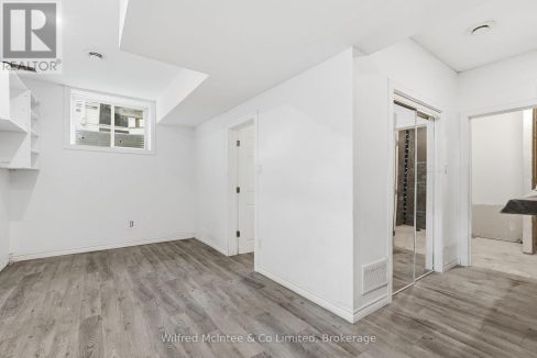 29990121-8add88eb51-21.jpg