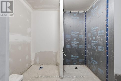 29990121-8add88eb51-24.jpg